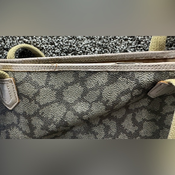 YSL tote - Picture 11 of 16